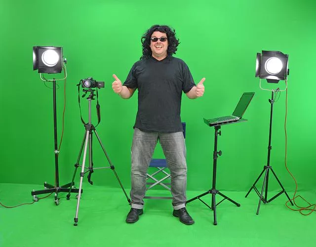 Youtuber estudio de grabación, gana dinero